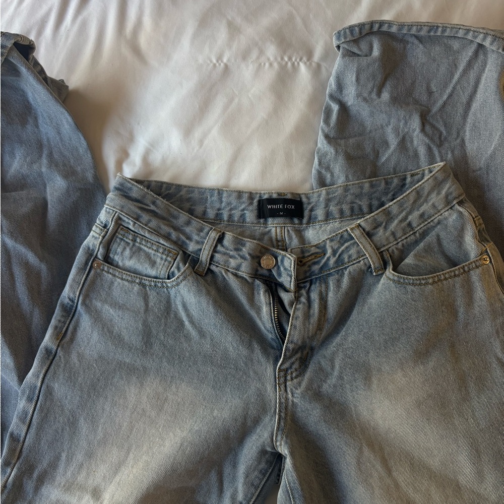 White fox Bring the Style low rise wide leg jeans